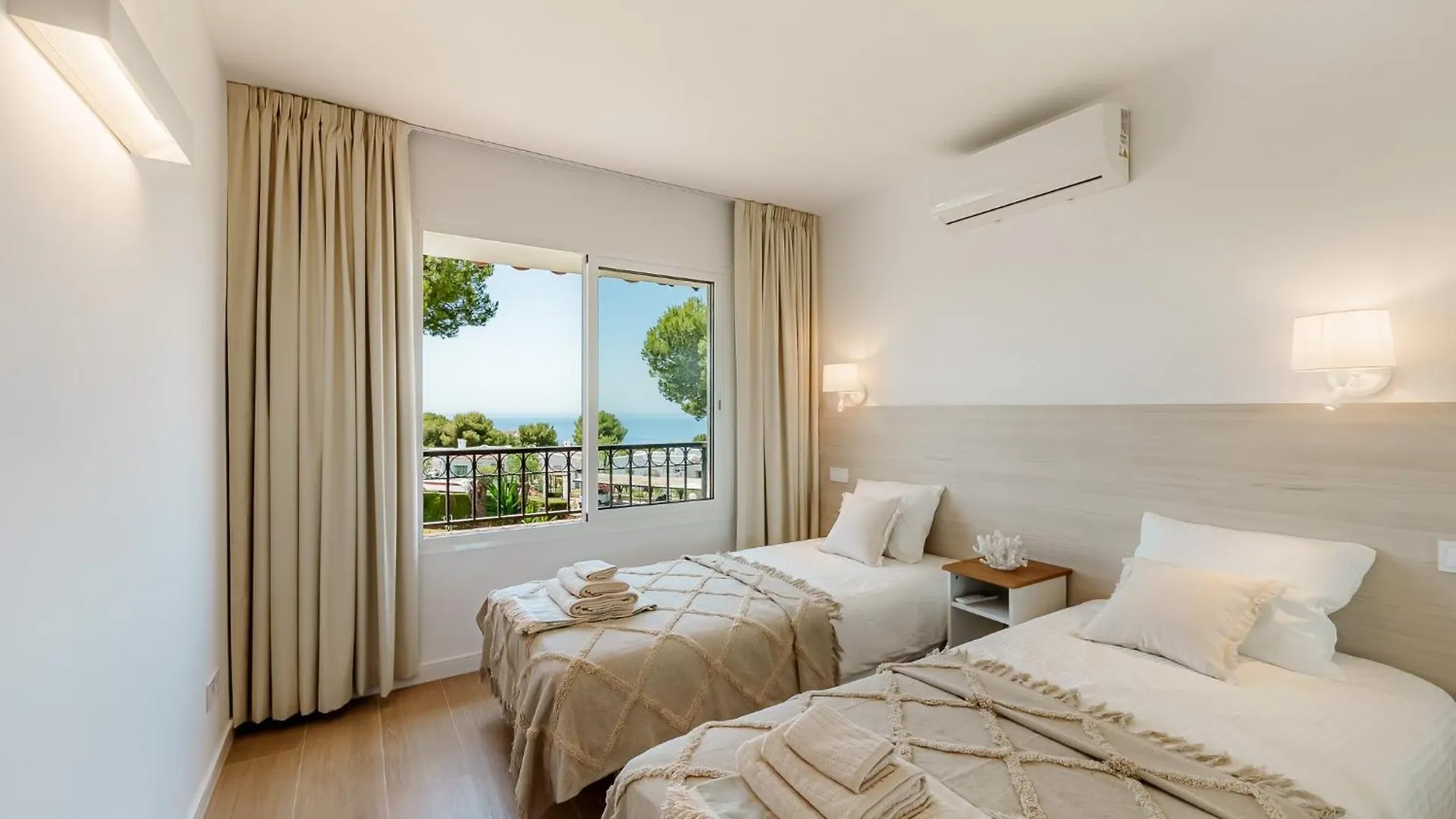 Luxury Sea View Apartment La Cala De Mijas Spain
